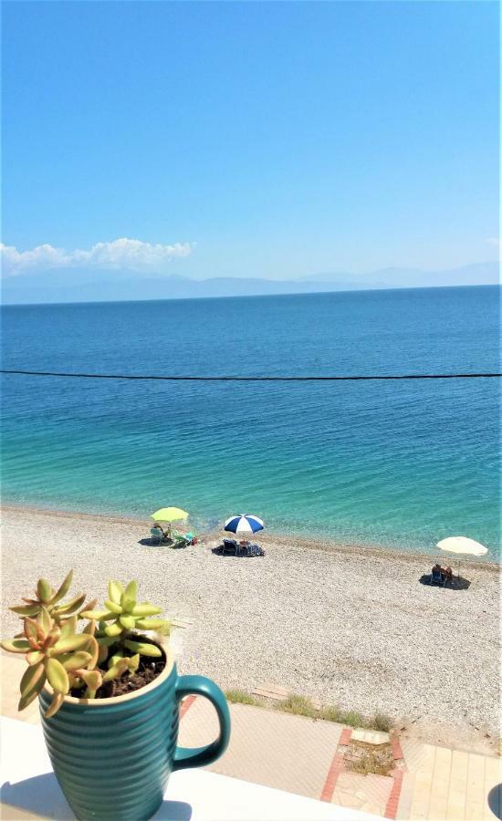 Mondo Cosseri Akrata Daire Dış mekan fotoğraf